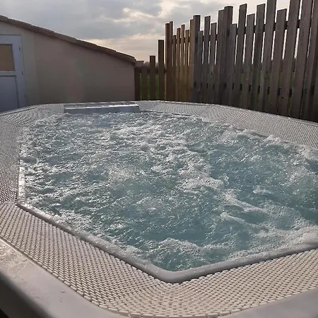 Holiday home Le Val De Ry *
